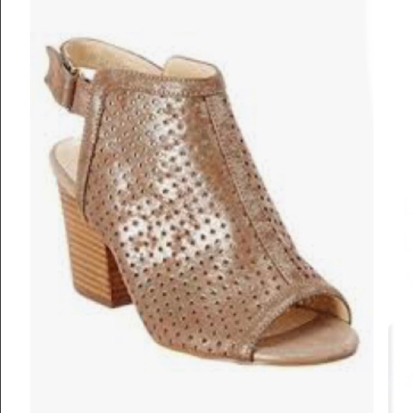 Isola || Woman Metallic Foil Suede sandals size 9 - Picture 9 of 12